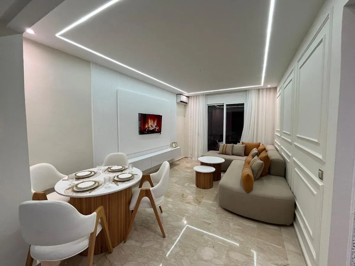 Gueliz Bright Apartment With Pools Marrakesz